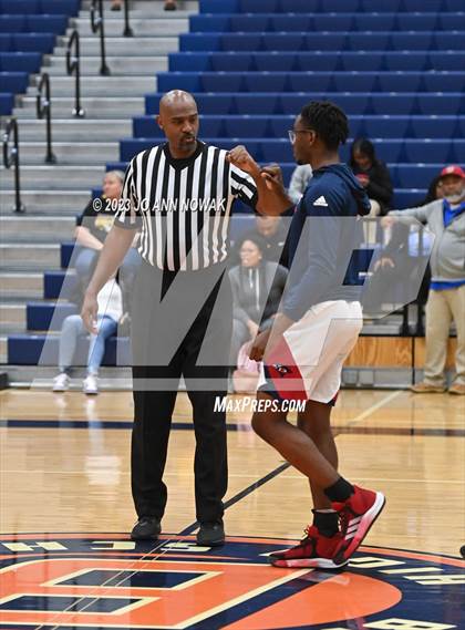 Thumbnail 3 in Jersey Village vs. Benjamin Davis (Houston Methodist Cy-Hoops Invitational) photogallery.