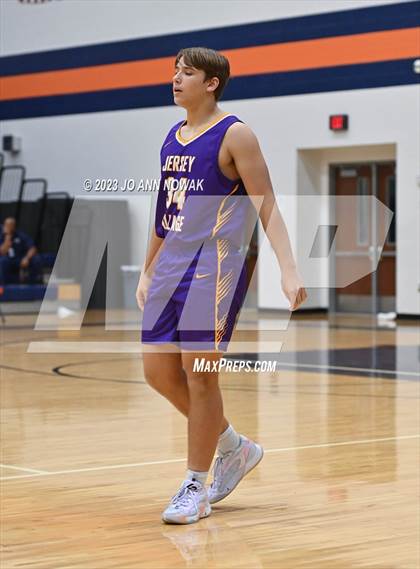 Thumbnail 2 in Jersey Village vs. Benjamin Davis (Houston Methodist Cy-Hoops Invitational) photogallery.