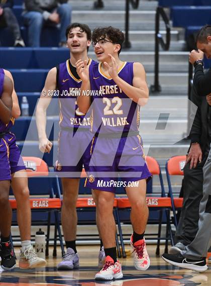 Thumbnail 1 in Jersey Village vs. Benjamin Davis (Houston Methodist Cy-Hoops Invitational) photogallery.