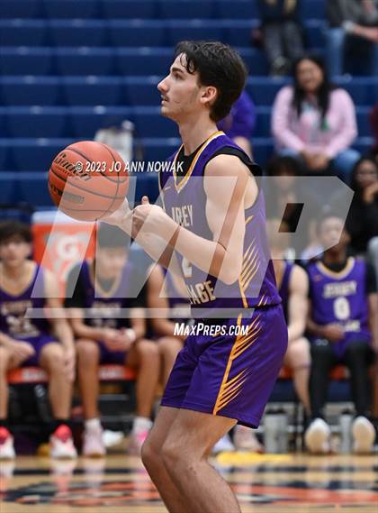 Thumbnail 3 in Jersey Village vs. Benjamin Davis (Houston Methodist Cy-Hoops Invitational) photogallery.