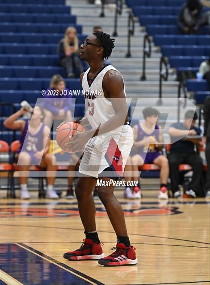 Thumbnail 3 in Jersey Village vs. Benjamin Davis (Houston Methodist Cy-Hoops Invitational) photogallery.