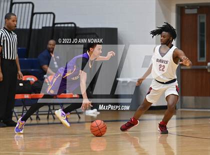 Thumbnail 3 in Jersey Village vs. Benjamin Davis (Houston Methodist Cy-Hoops Invitational) photogallery.