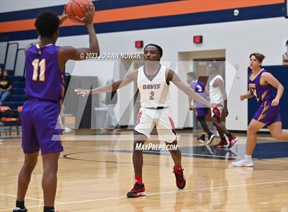 Thumbnail 3 in Jersey Village vs. Benjamin Davis (Houston Methodist Cy-Hoops Invitational) photogallery.