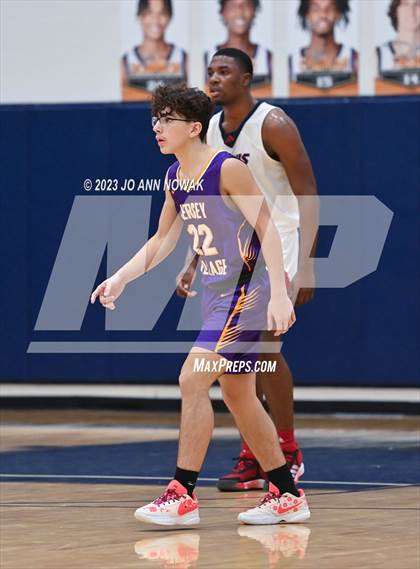Thumbnail 1 in Jersey Village vs. Benjamin Davis (Houston Methodist Cy-Hoops Invitational) photogallery.