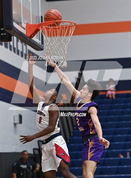 Thumbnail 2 in Jersey Village vs. Benjamin Davis (Houston Methodist Cy-Hoops Invitational) photogallery.