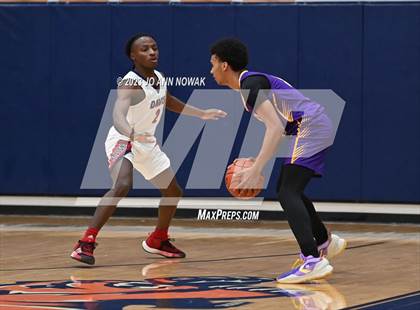 Thumbnail 1 in Jersey Village vs. Benjamin Davis (Houston Methodist Cy-Hoops Invitational) photogallery.