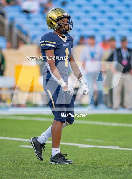 Thumbnail 1 in Reidsville vs. Mountain Heritage (1 of 2 - NCHSAA 2A Final - the Game) photogallery.