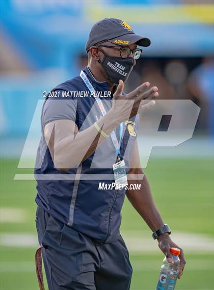 Thumbnail 3 in Reidsville vs. Mountain Heritage (1 of 2 - NCHSAA 2A Final - the Game) photogallery.