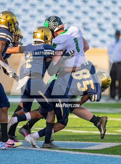 Thumbnail 3 in Reidsville vs. Mountain Heritage (1 of 2 - NCHSAA 2A Final - the Game) photogallery.