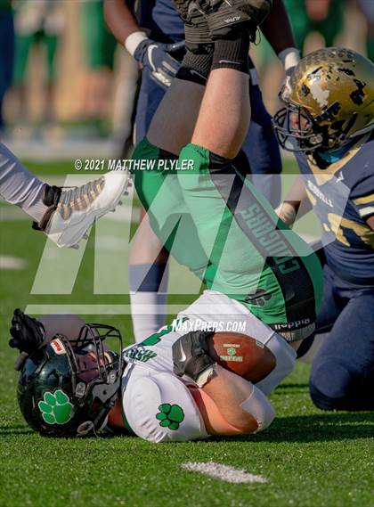 Thumbnail 1 in Reidsville vs. Mountain Heritage (1 of 2 - NCHSAA 2A Final - the Game) photogallery.