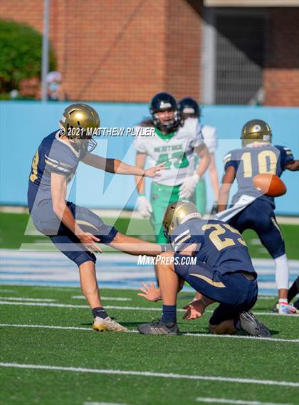 Thumbnail 3 in Reidsville vs. Mountain Heritage (1 of 2 - NCHSAA 2A Final - the Game) photogallery.