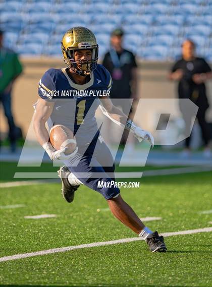Thumbnail 1 in Reidsville vs. Mountain Heritage (1 of 2 - NCHSAA 2A Final - the Game) photogallery.