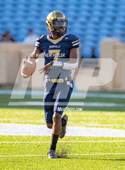 Thumbnail 3 in Reidsville vs. Mountain Heritage (1 of 2 - NCHSAA 2A Final - the Game) photogallery.