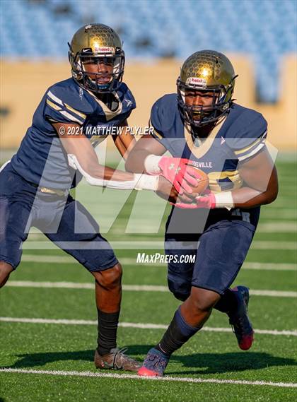 Thumbnail 2 in Reidsville vs. Mountain Heritage (1 of 2 - NCHSAA 2A Final - the Game) photogallery.