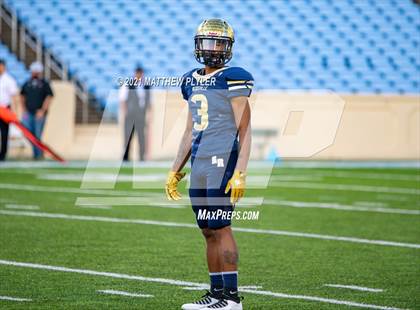 Thumbnail 2 in Reidsville vs. Mountain Heritage (1 of 2 - NCHSAA 2A Final - the Game) photogallery.
