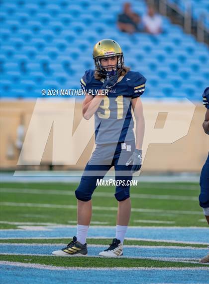 Thumbnail 2 in Reidsville vs. Mountain Heritage (1 of 2 - NCHSAA 2A Final - the Game) photogallery.