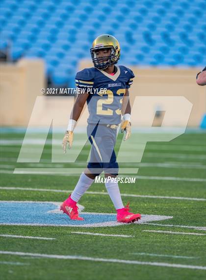 Thumbnail 1 in Reidsville vs. Mountain Heritage (1 of 2 - NCHSAA 2A Final - the Game) photogallery.