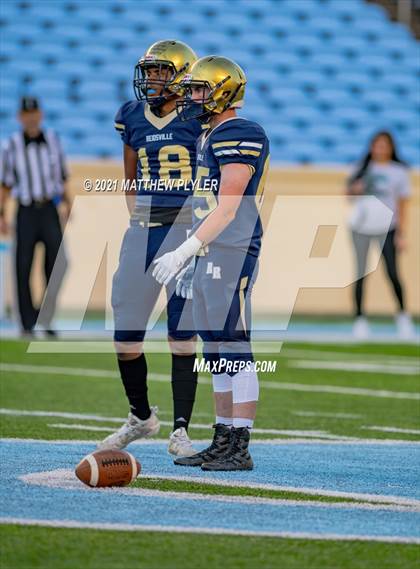 Thumbnail 2 in Reidsville vs. Mountain Heritage (1 of 2 - NCHSAA 2A Final - the Game) photogallery.