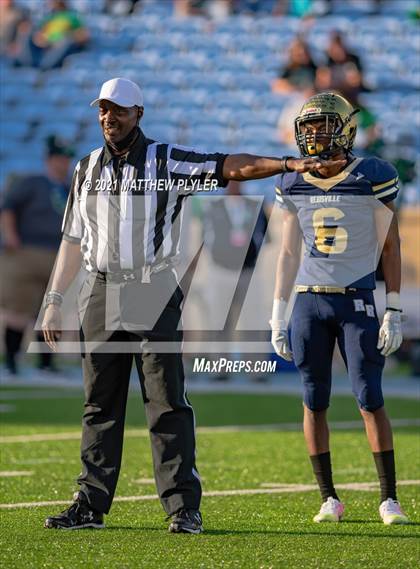 Thumbnail 1 in Reidsville vs. Mountain Heritage (1 of 2 - NCHSAA 2A Final - the Game) photogallery.