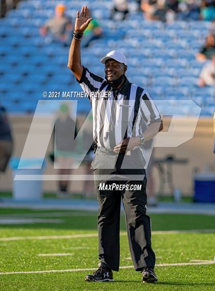 Thumbnail 2 in Reidsville vs. Mountain Heritage (1 of 2 - NCHSAA 2A Final - the Game) photogallery.