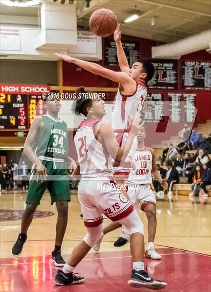 Thumbnail 2 in Moreau Catholic @ James Logan photogallery.