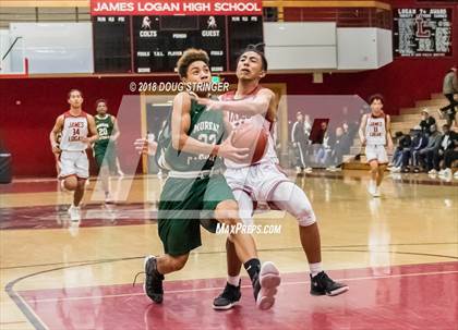 Thumbnail 3 in Moreau Catholic @ James Logan photogallery.