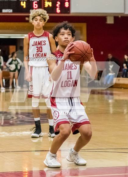 Thumbnail 2 in Moreau Catholic @ James Logan photogallery.