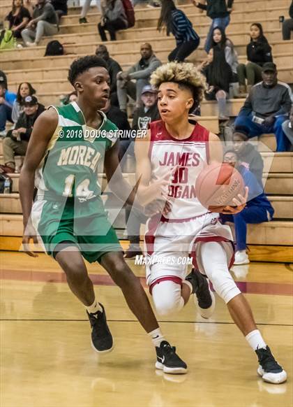 Thumbnail 1 in Moreau Catholic @ James Logan photogallery.
