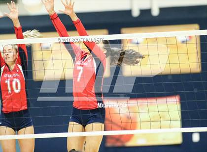 Thumbnail 3 in Great Oak vs Murrieta Mesa photogallery.