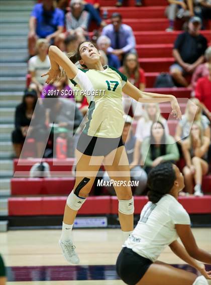 Thumbnail 1 in Great Oak vs Murrieta Mesa photogallery.