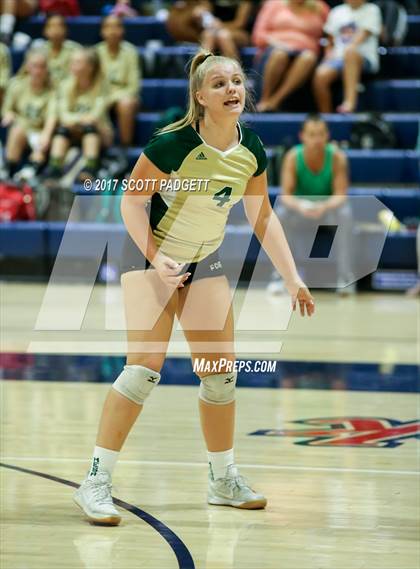Thumbnail 2 in Great Oak vs Murrieta Mesa photogallery.