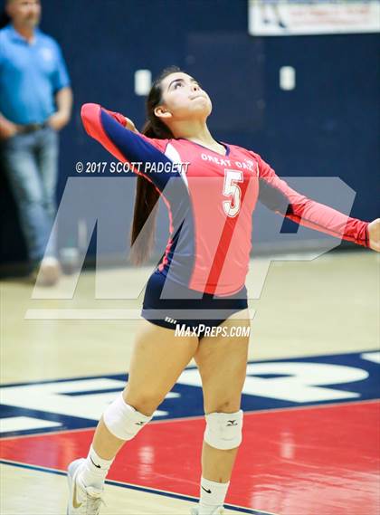 Thumbnail 1 in Great Oak vs Murrieta Mesa photogallery.