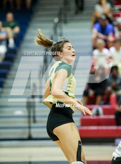 Thumbnail 3 in Great Oak vs Murrieta Mesa photogallery.