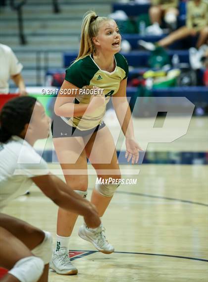 Thumbnail 2 in Great Oak vs Murrieta Mesa photogallery.