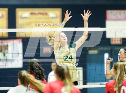 Thumbnail 3 in Great Oak vs Murrieta Mesa photogallery.