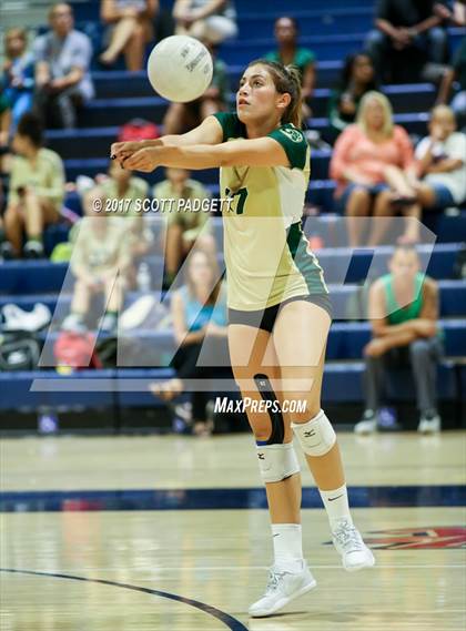 Thumbnail 2 in Great Oak vs Murrieta Mesa photogallery.