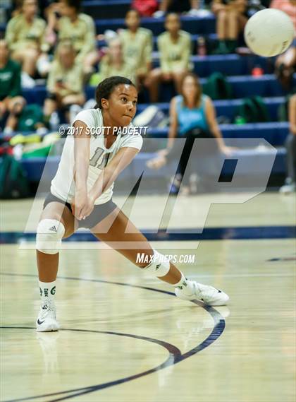 Thumbnail 3 in Great Oak vs Murrieta Mesa photogallery.