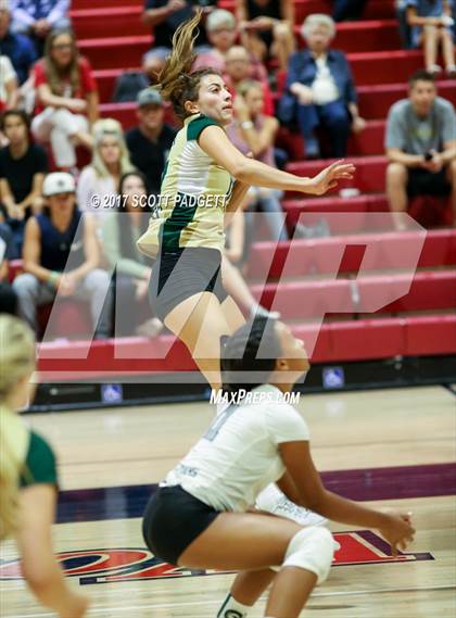 Thumbnail 2 in Great Oak vs Murrieta Mesa photogallery.