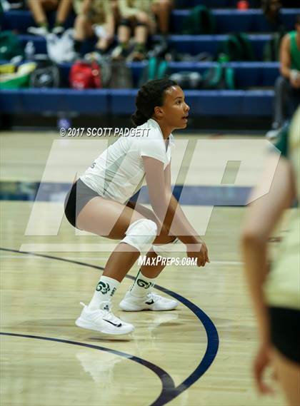 Thumbnail 2 in Great Oak vs Murrieta Mesa photogallery.