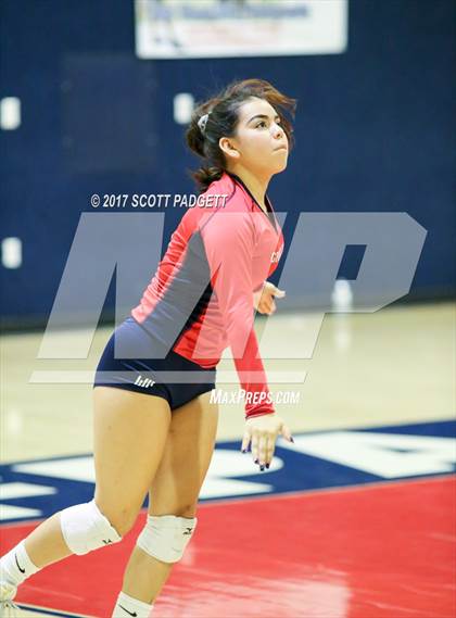 Thumbnail 2 in Great Oak vs Murrieta Mesa photogallery.