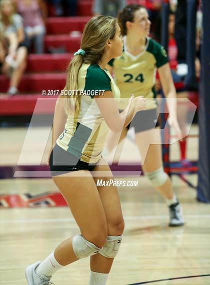Thumbnail 3 in Great Oak vs Murrieta Mesa photogallery.