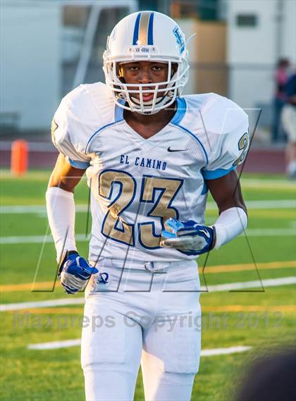 Thumbnail 2 in Sierra Canyon vs. El Camino Real photogallery.