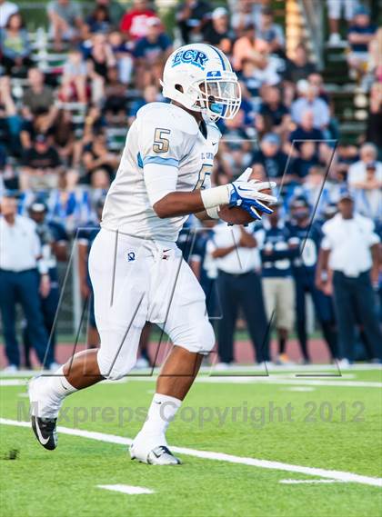 Thumbnail 1 in Sierra Canyon vs. El Camino Real photogallery.