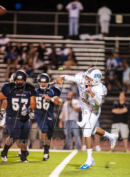 Thumbnail 1 in Sierra Canyon vs. El Camino Real photogallery.