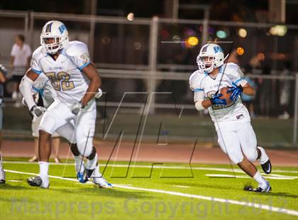 Thumbnail 1 in Sierra Canyon vs. El Camino Real photogallery.