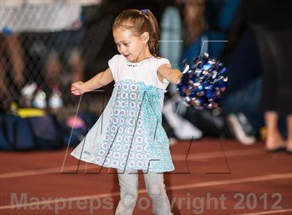 Thumbnail 2 in Sierra Canyon vs. El Camino Real photogallery.