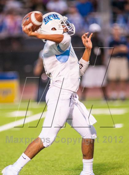 Thumbnail 1 in Sierra Canyon vs. El Camino Real photogallery.