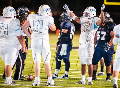 Thumbnail 3 in Sierra Canyon vs. El Camino Real photogallery.