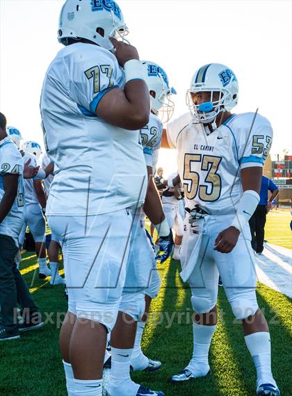 Thumbnail 3 in Sierra Canyon vs. El Camino Real photogallery.