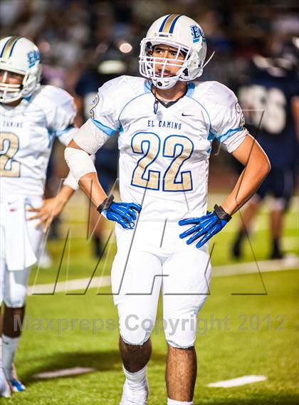 Thumbnail 1 in Sierra Canyon vs. El Camino Real photogallery.